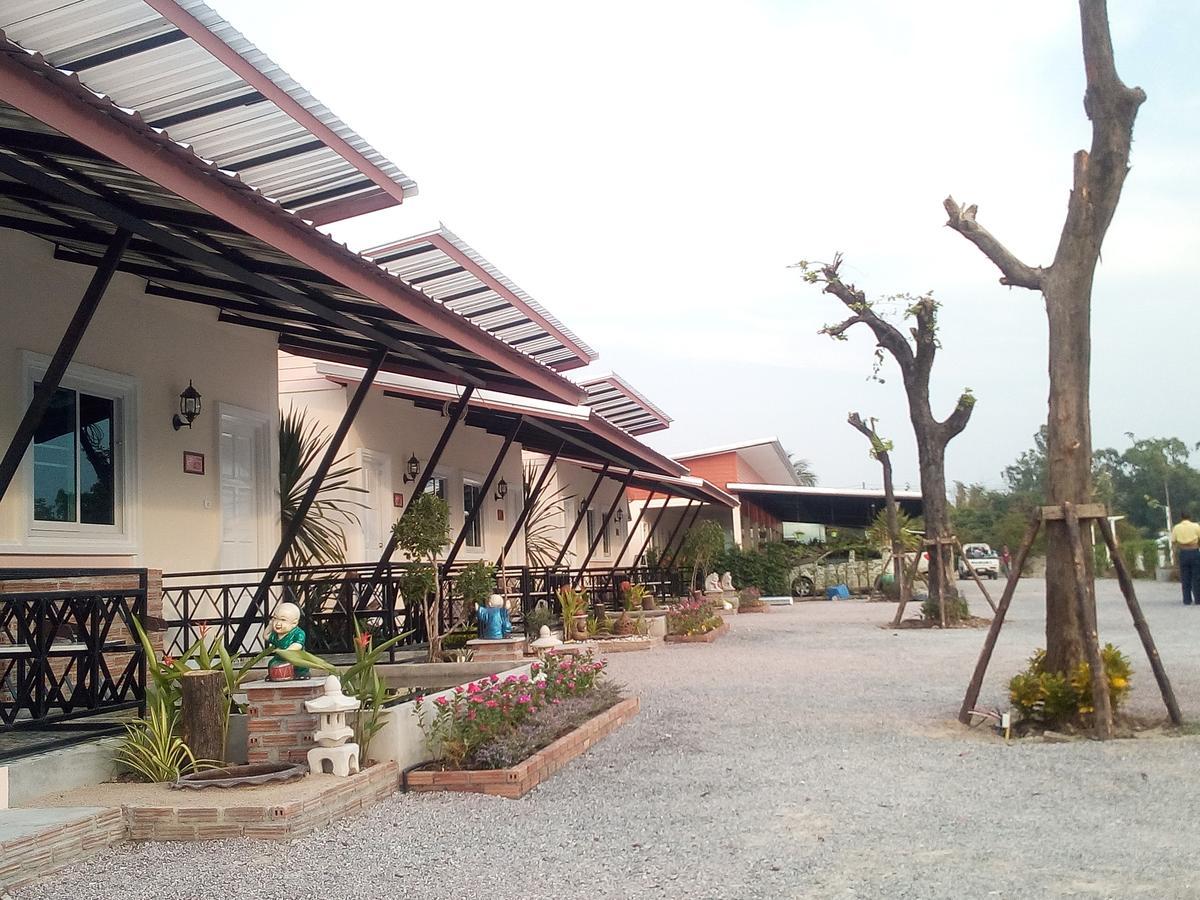 Fancy Carp Resort Cha-Am Εξωτερικό φωτογραφία