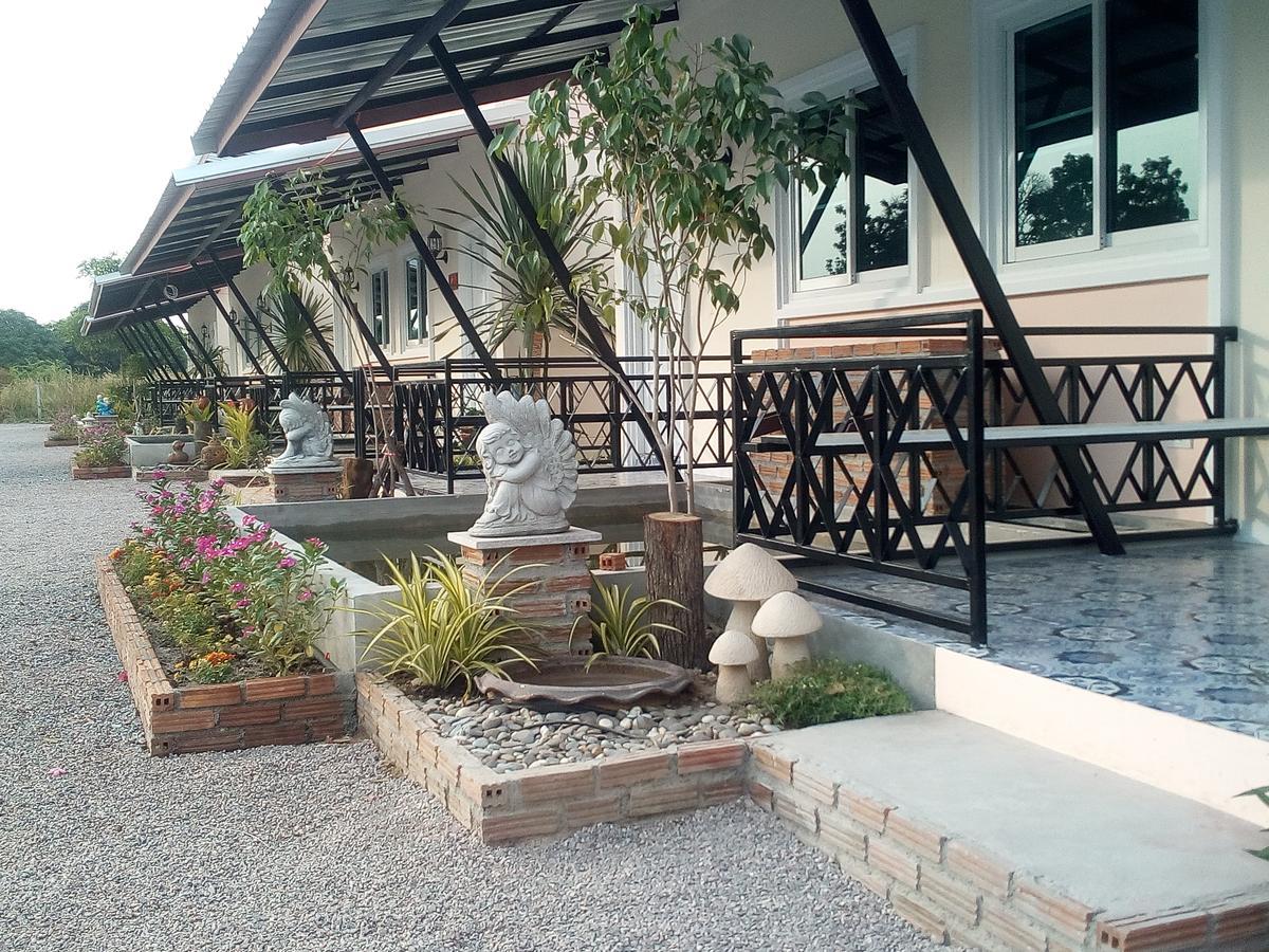 Fancy Carp Resort Cha-Am Εξωτερικό φωτογραφία